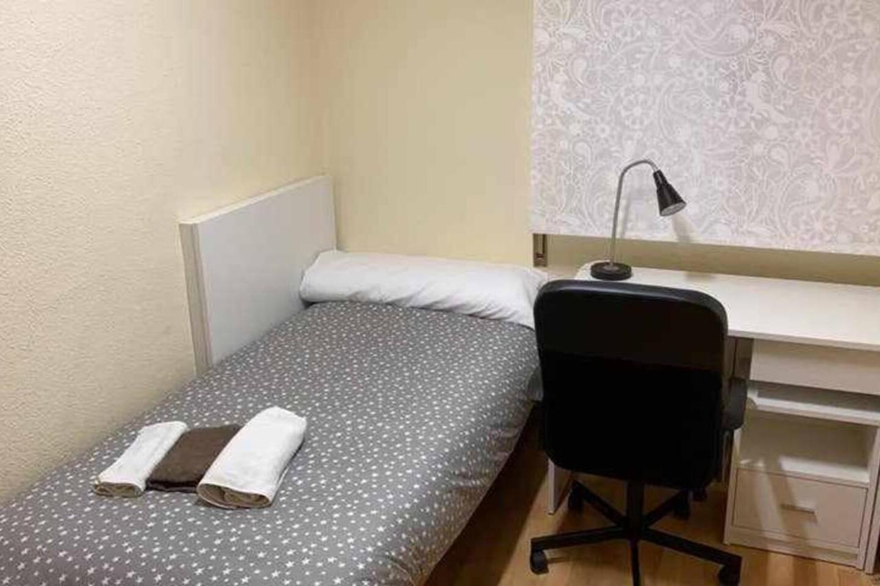 Residencia 12 Octubre Alojamento de Acomodação e Pequeno-almoço *