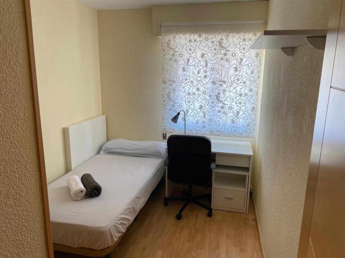 Residencia 12 Octubre Alojamento de Acomodação e Pequeno-almoço *