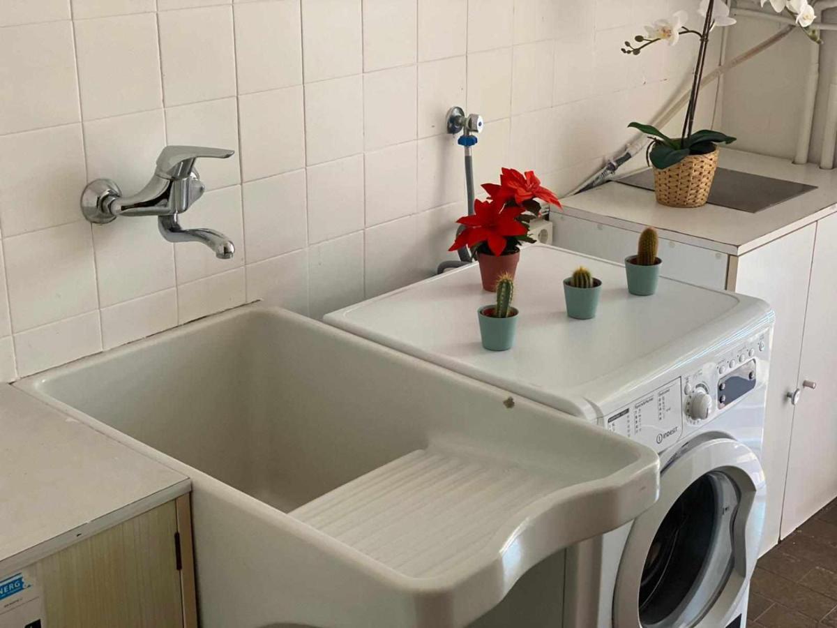 Residencia 12 Octubre Alojamento de Acomodação e Pequeno-almoço *